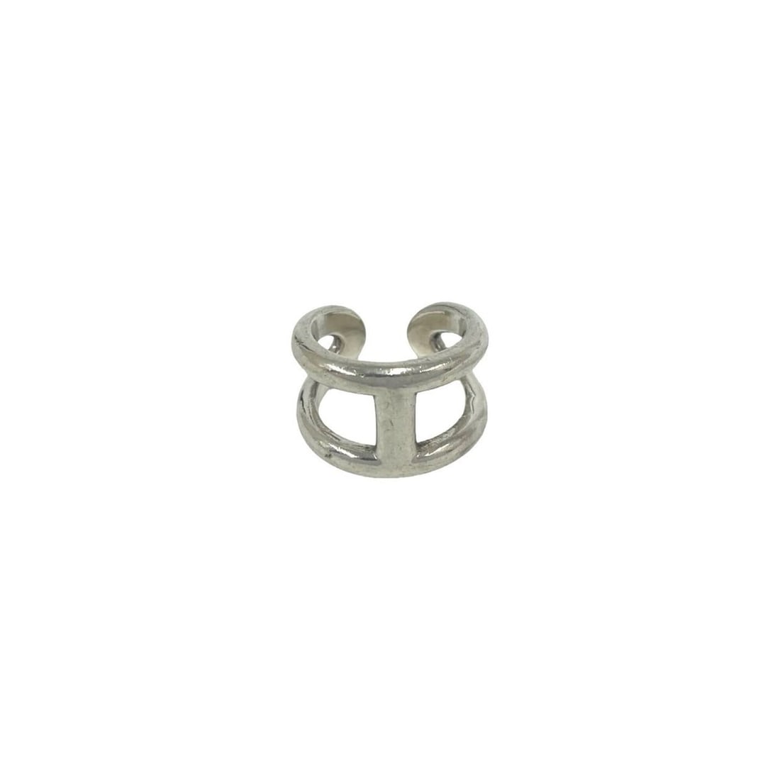 HERMES Osmo's PM Ring, Sterling Silver 925, Accessory, Men's & Women's, Silver, 82484: --- Catalog ---Category: SizeJP Size: 7US Size: 4Category: DesignType: Band ringColor: SilverGender: Men,WomenMaterial: Silver 925Category: GeneralBrand: Hermes--- Item List ---Section: ConditionRanki