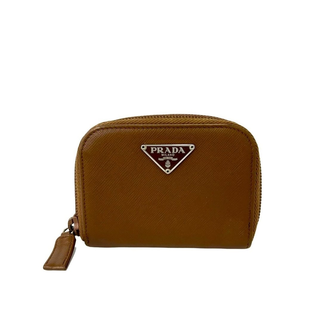 PRADA Triangle Logo Hardware Saffiano Leather Genuine Wallet/Coin Purse Brown 61749: --- Catalog ---Category: SizeSize (HxWxD): 7.5cm x 10cm x 1.5cm / 2.95'' x 3.93'' x 0.59''Category: DesignType: Coin purse/coin caseColor: BrownGender: WomenMaterial: Leather Category: GeneralBrand: P