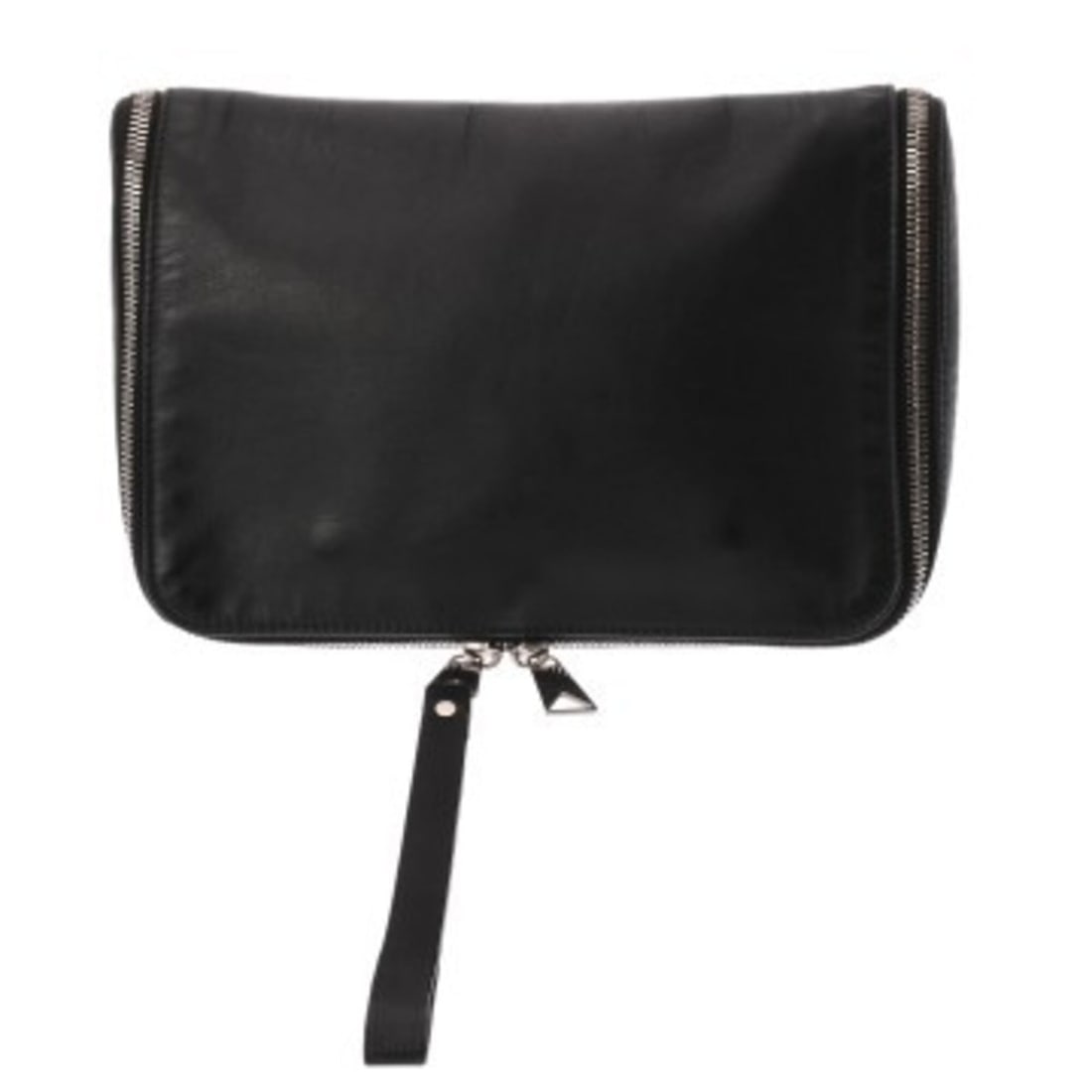 BOTTEGA VENETA Men's Leather Clutch Bag, Black, 592643, Grade B (Pre-owned), Ginzo: --- Catalog ---Category: SizeSize (HxWxD): 17cm x 23cm x 15cm / 6.69'' x 9.05'' x 5.9''Category: DesignType: Clutch bagColor: BlackGender: MenClosure: ZipperMaterial: Leather Hardware Color: SilverCat