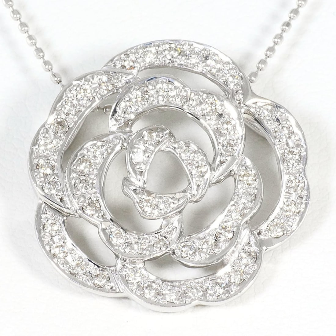18K (18-karat white gold) necklace with 0.54ct diamond, includes appraisal certificate, total weight (1 of 8)