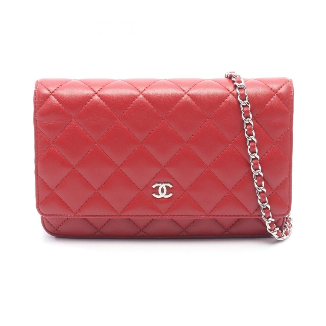 Chanel Matelassé Shoulder Bag/Handbag, Lambskin Leather, Women's, Red: --- Catalog ---Category: SizeSize (HxWxD): 12.5cm x 19.5cm x 3cm / 4.92'' x 7.67'' x 1.18''Category: DesignType: Handbag, Shoulder bagColor: Red colorGender: WomenMaterial: Leather Leather/Fur Type: L