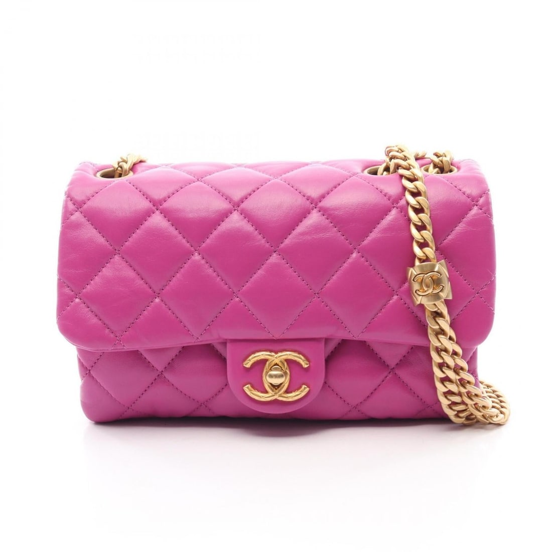 Chanel Matelassé Shoulder Bag/Handbag, Lambskin Leather, Women's, Purple: --- Catalog ---Category: SizeSize (HxWxD): 14cm x 21cm / 5.51'' x 8.26''Category: DesignType: Handbag, Shoulder bagColor: PurpleGender: WomenMaterial: Leather Leather/Fur Type: LambskinCategory: Gener
