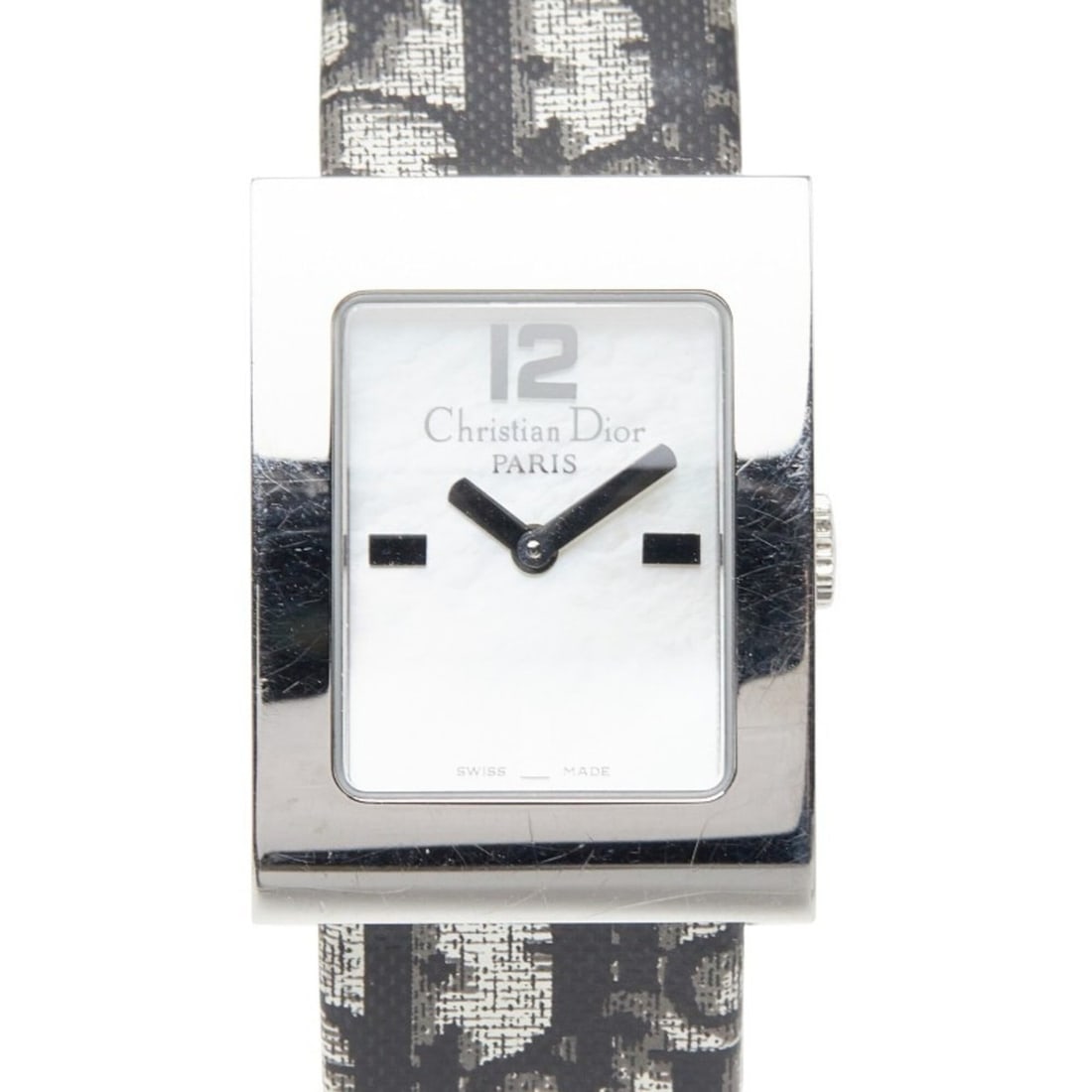 Dior Malice Shell Dial Pearl Watch D78-109 Quartz White Stainless Steel Women's: --- Catalog ---Category: SizeWrist Size: 16cm / 6.29''Case Diameter: 19mm / 0.75''Category: DesignType: WristwatchGender: WomenColor (Dial): WhiteMaterial (Band): Stainless steelMaterial (Case): Stain