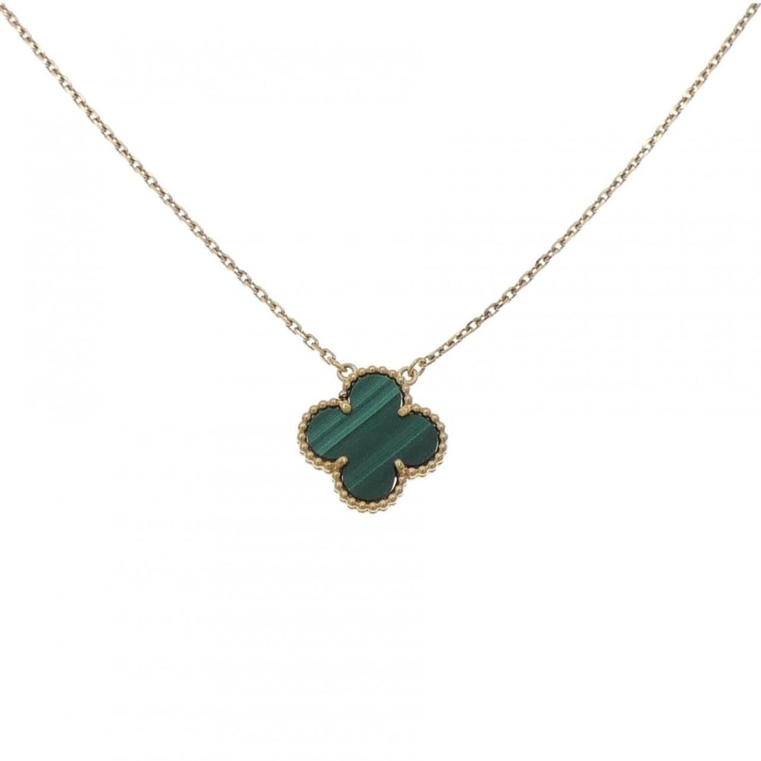 Van Cleef & Arpels Vintage Alhambra Necklace: --- Catalog ---Category: SizePendant Size: 14.8mm x 14.8mm / 0.58'' x 0.58''Neck Circumference: 37 cm - 42 cm / 14.56'' - 16.53''Category: DesignGender: WomenMaterial: Yellow gold (18K)Pendant Type: P