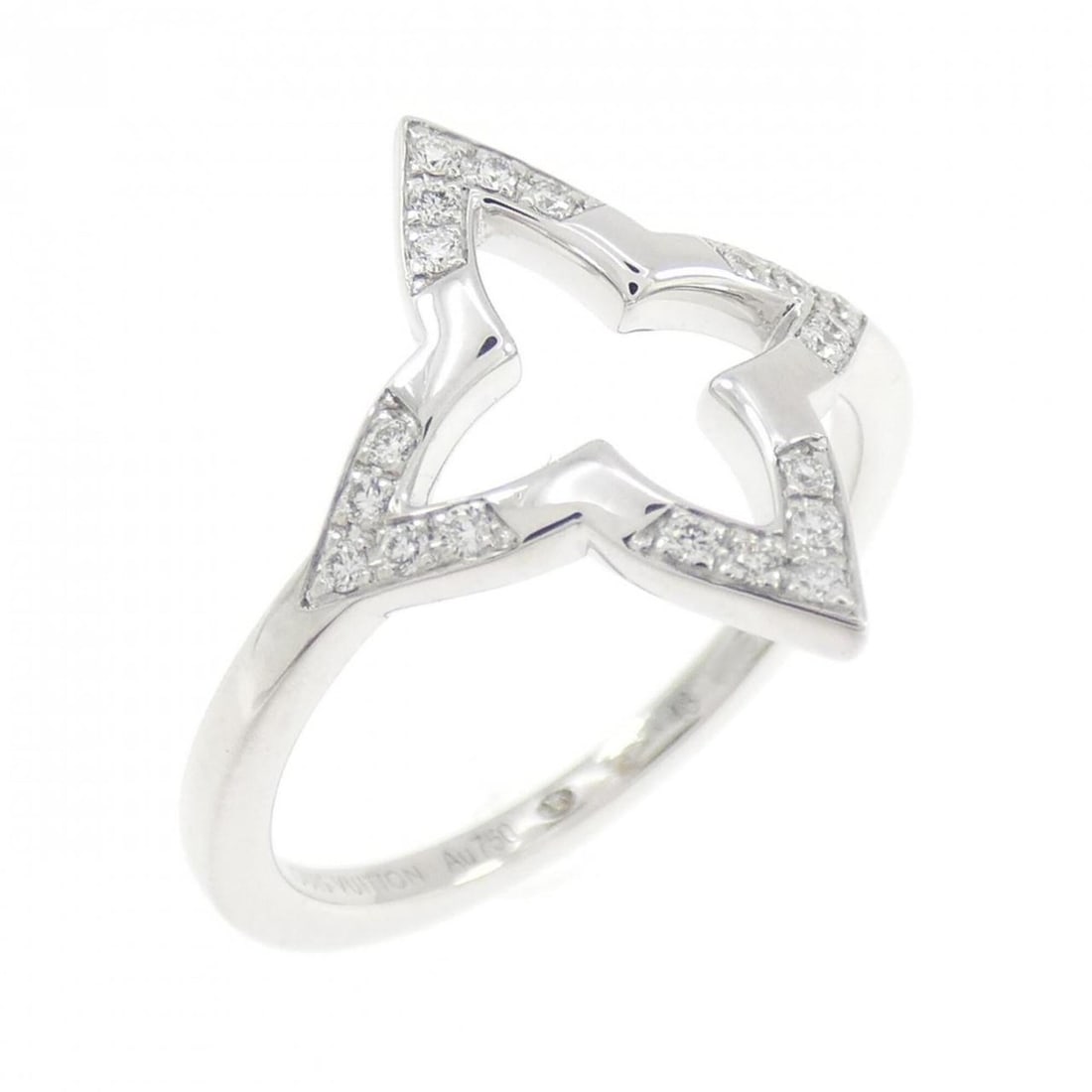 Louis Vuitton Ombre Blossom Ring: --- Catalog ---Category: SizeUS Size: 4.5Brand Size: 48Category: DesignType: Band ringGender: WomenMaterial: White gold (18K)Category: GeneralBrand: Louis Vuitton--- Item List ---Section: ConditionRan