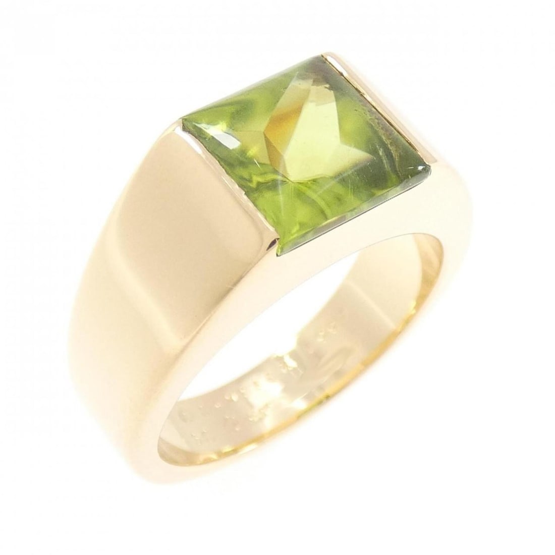 Cartier Tank Ring: --- Catalog ---Category: SizeUS Size: 6.5Brand Size: 53Category: DesignType: Band ringGender: WomenMaterial: Yellow gold (18K)Category: GeneralBrand: Cartier--- Item List ---Section: ConditionRanking: