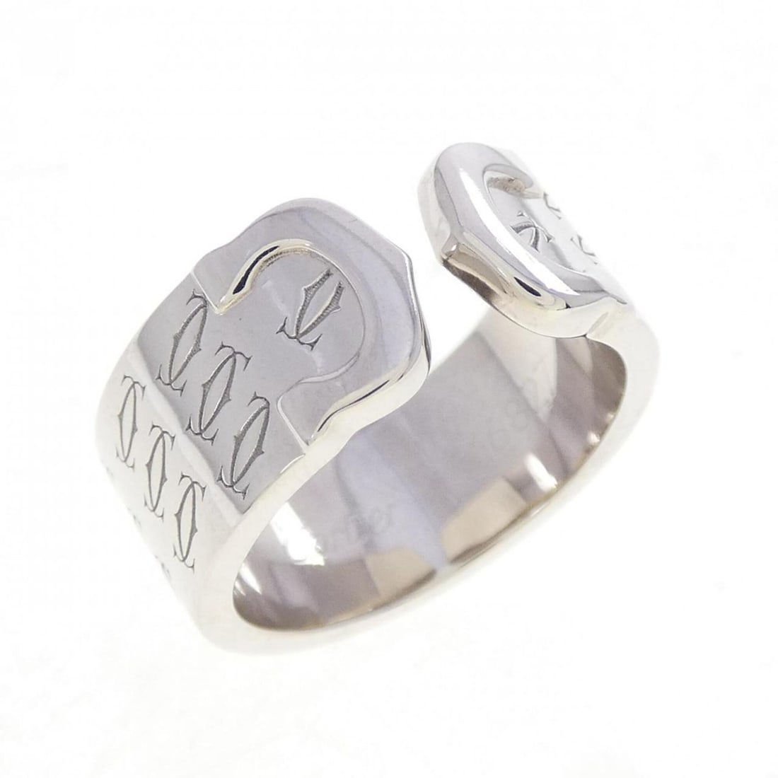 Cartier C2 2000 Christmas Limited Edition Ring: --- Catalog ---Category: SizeUS Size: 5Brand Size: 49Category: DesignType: Band ringGender: WomenMaterial: White gold (18K)Category: GeneralMPN: B40410Brand: Cartier--- Item List ---Section: Condition