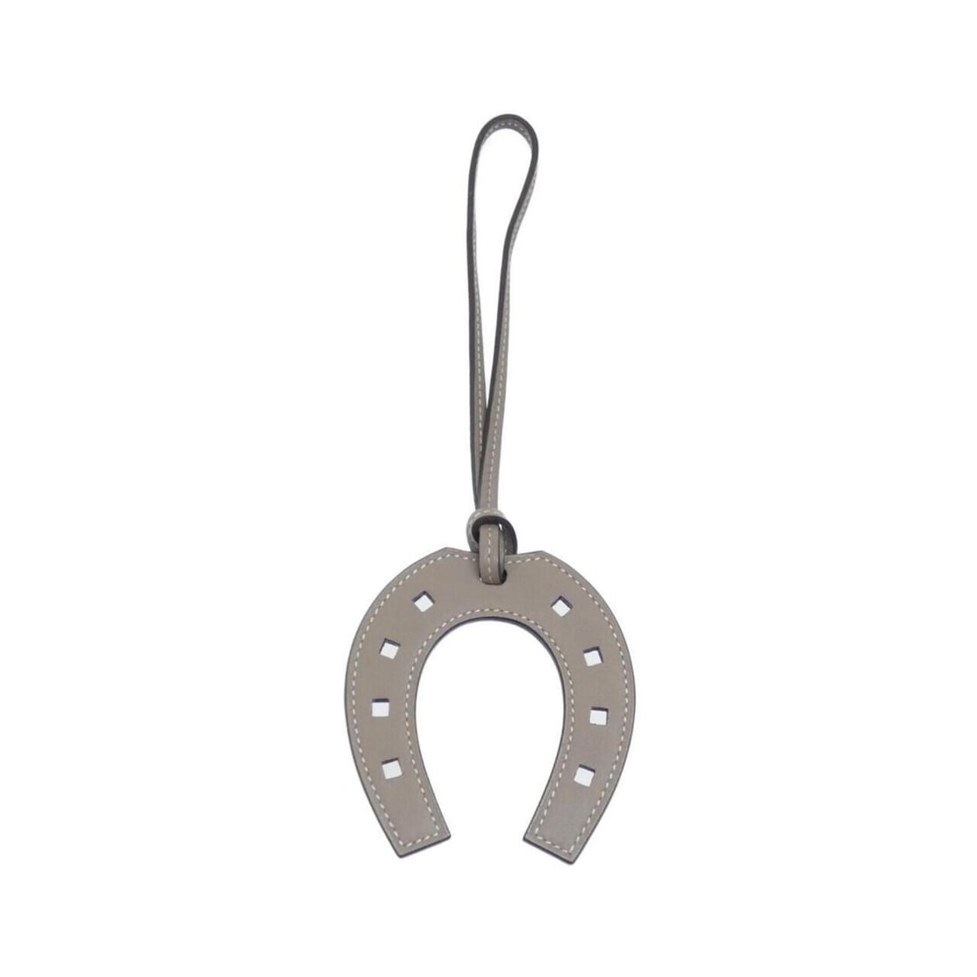 Hermes Paddock Faire à Cheval Accessory Bag Charm 075350CA: --- Catalog ---Category: SizeChain Length: 270.00mm / 10.63''Size (HxWxD): 80.00mm x 75.00mm / 3.15'' x 2.95''Category: DesignType: Handbag charmColor: Beige, Gris TourterelleGender: WomenMaterial: