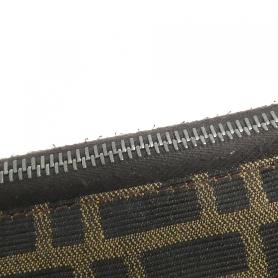 Fendi 26425 Shoulder Bag - 4