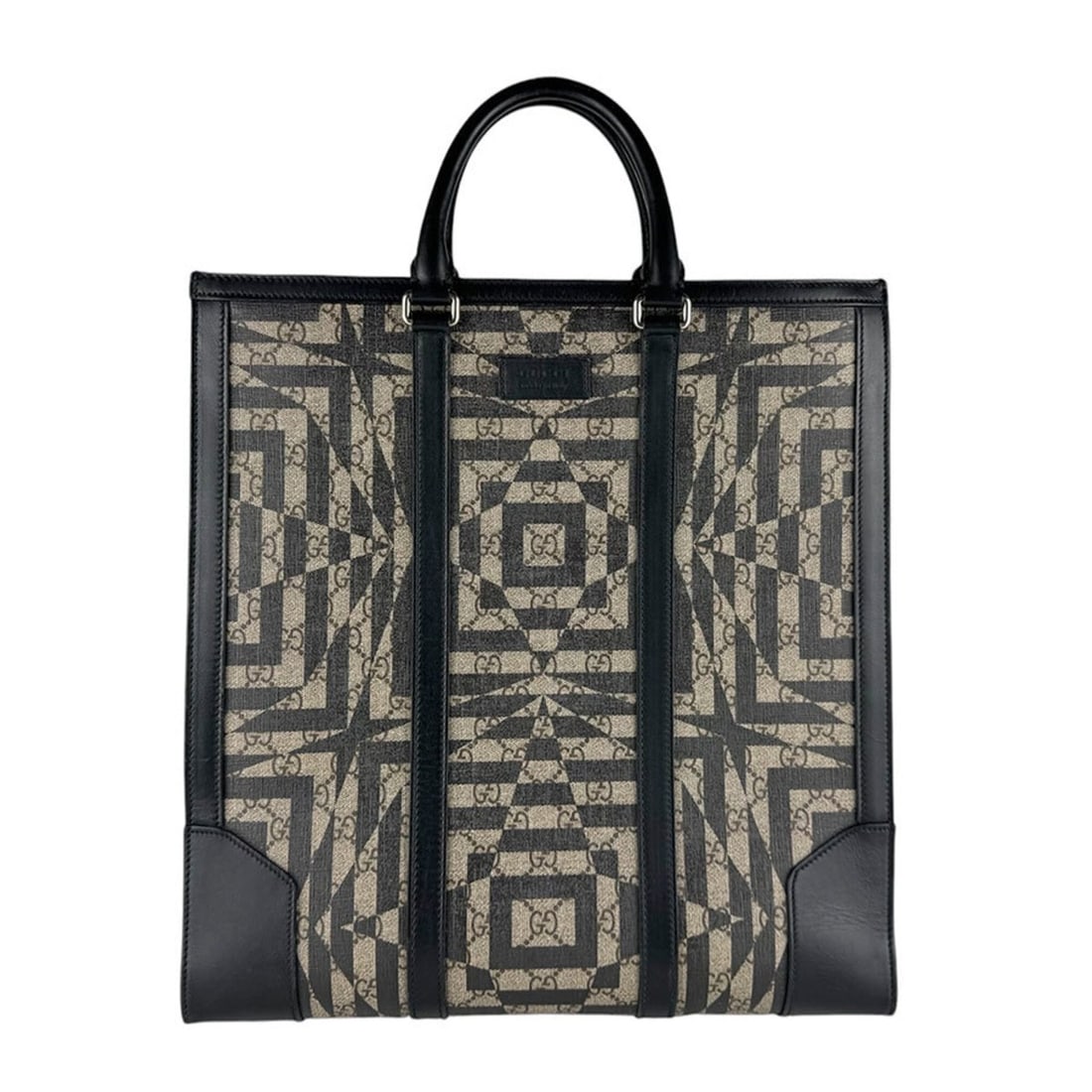 Gucci GUCCI Handbag Shoulder Bag GG Kaleidoscope Supreme Canvas Black Brown Men's 406387 z9900: --- Catalog ---Category: SizeSize (HxWxD): 39cm x 37cm x 12cm / 15.35'' x 14.56'' x 4.72''Category: DesignType: Handbag, Shoulder bagColor: Black, BrownGender: MenMaterial: GG Supreme Category: Genera