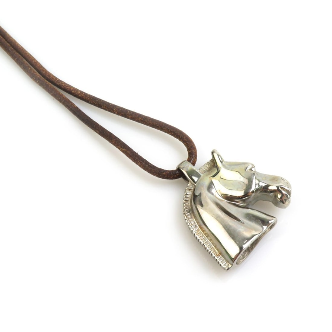 Hermes HERMES Necklace Cheval Horse Metal Leather Silver Brown Women's e61957a: --- Catalog ---Category: SizePendant Size: 30mm x 33mm / 1.18'' x 1.29''Neck Circumference: 61.5 cm / 24.21''Category: DesignColor: Brown, SilverGender: WomenMaterial: Leather, MetalNecklace Type: Nec