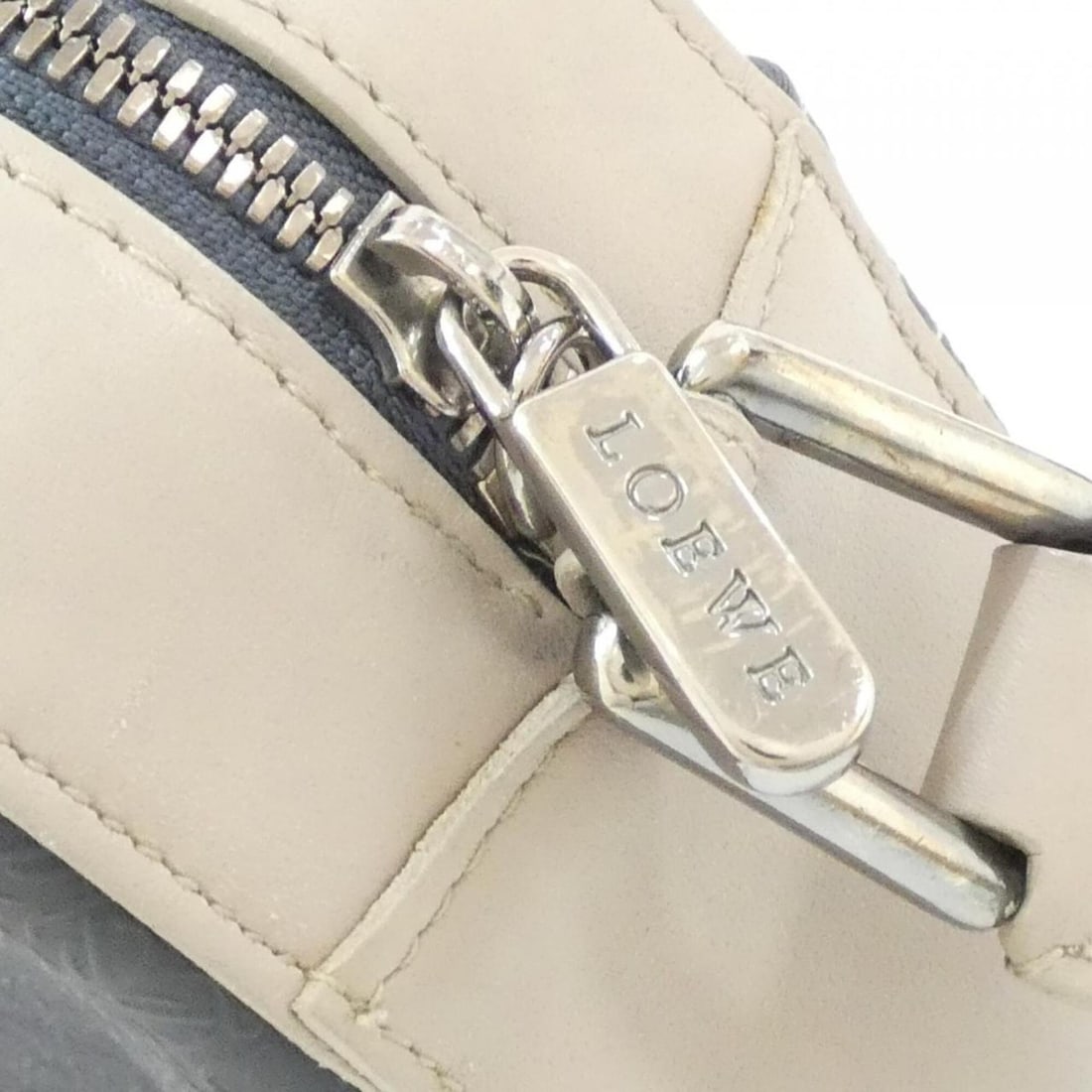 Loewe shoulder bag - 4