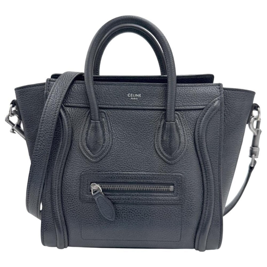 CELINE Luggage Nano Shopper Black Leather Shoulder Bag Handbag for Women: --- Catalog ---Category: SizeSize (HxWxD): 18cm x 20cm x 10cm / 7.08'' x 7.87'' x 3.93''Category: DesignType: Handbag, Shoulder bagColor: BlackGender: WomenMaterial: Leather Category: GeneralBrand: Ce