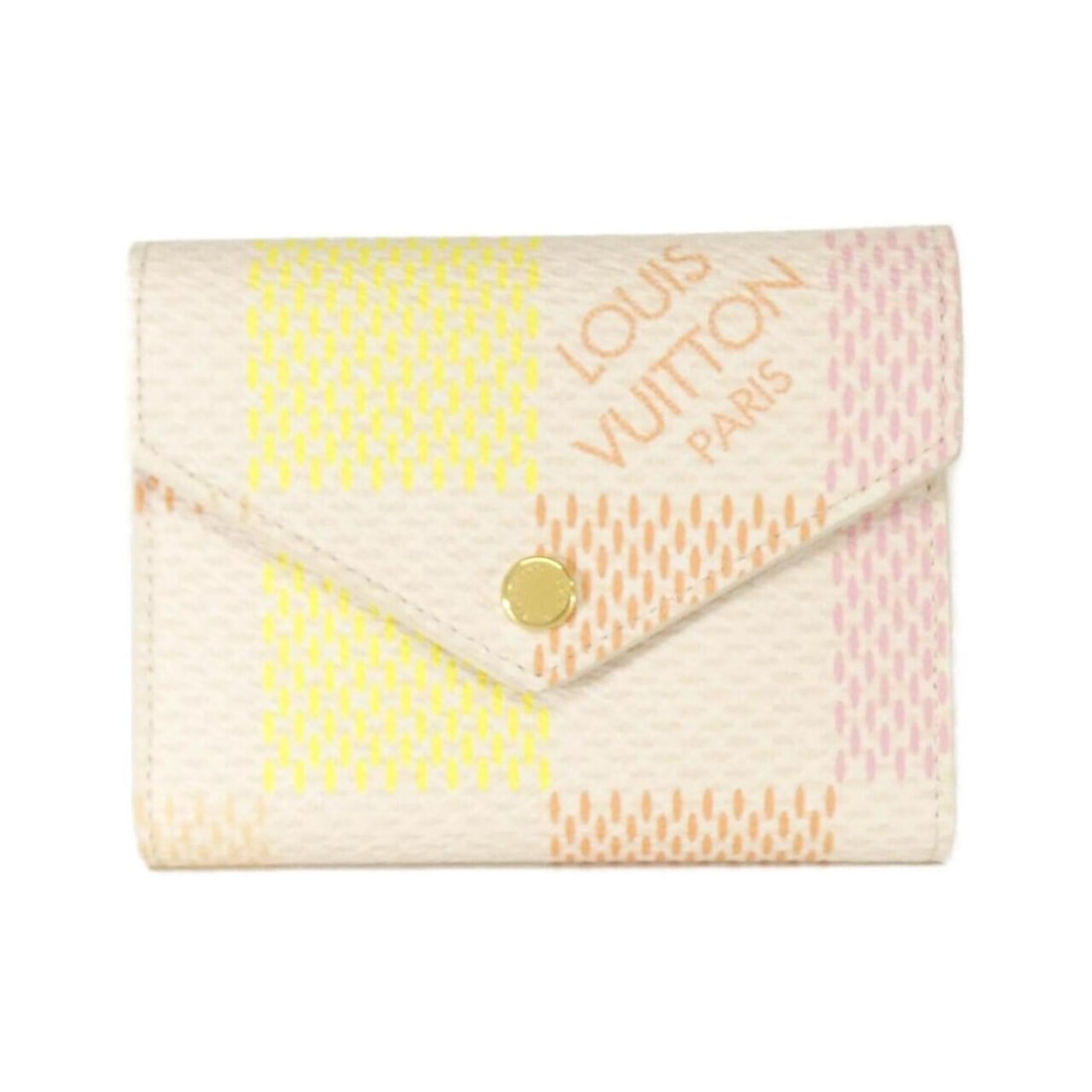 Louis Vuitton Damier Riches Portefeuille Victorine N40638 Wallet: --- Catalog ---Category: SizeSize (HxWxD): 9cm x 12cm x 1.5cm / 3.54'' x 4.72'' x 0.59''Category: DesignType: Wallet (bi-fold)Color: Peach, PinkGender: WomenMaterial: Coated canvas Category: