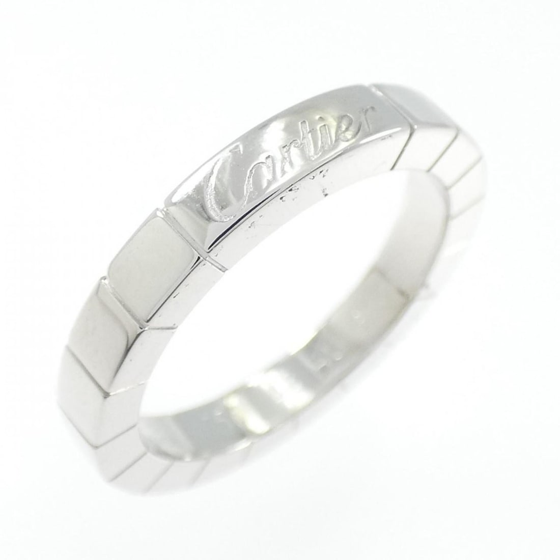 Cartier Lanieres Ring: --- Catalog ---Category: SizeUS Size: 4.5Brand Size: 48Category: DesignType: Band ringGender: WomenMaterial: White gold (18K)Category: GeneralMPN: B4045000Brand: Cartier--- Item List ---Section: