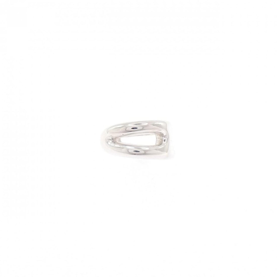 Hermes Hermès Chaine d'Ancre Punk Ear Cuff (Single Ear): --- Catalog ---Category: SizeSize (HxWxD): 5.60mm x 10.40mm / 0.22'' x 0.41''Category: DesignType: EarcuffGender: WomenMaterial: Silver 925Single earring: YesCategory: GeneralMPN: H124500BBrand: