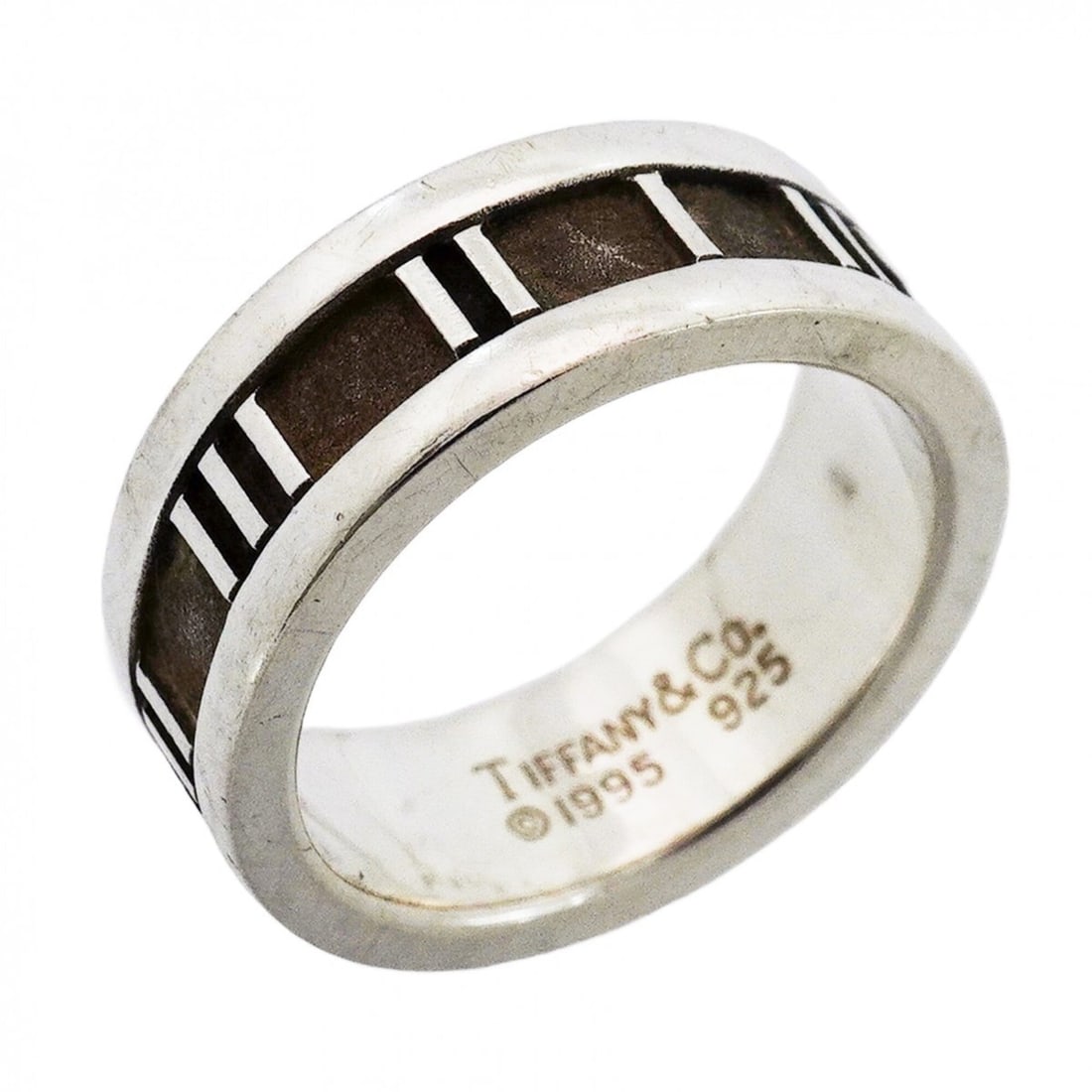Tiffany & Co. Atlas Ring, Sterling Silver 925, Size 7.5, Women's: --- Catalog ---Category: SizeJP Size: 7.5US Size: 4Category: DesignType: Band ringGender: WomenMaterial: Silver 925Category: GeneralBrand: Tiffany--- Item List ---Section: ConditionRanking: Rank AB Us