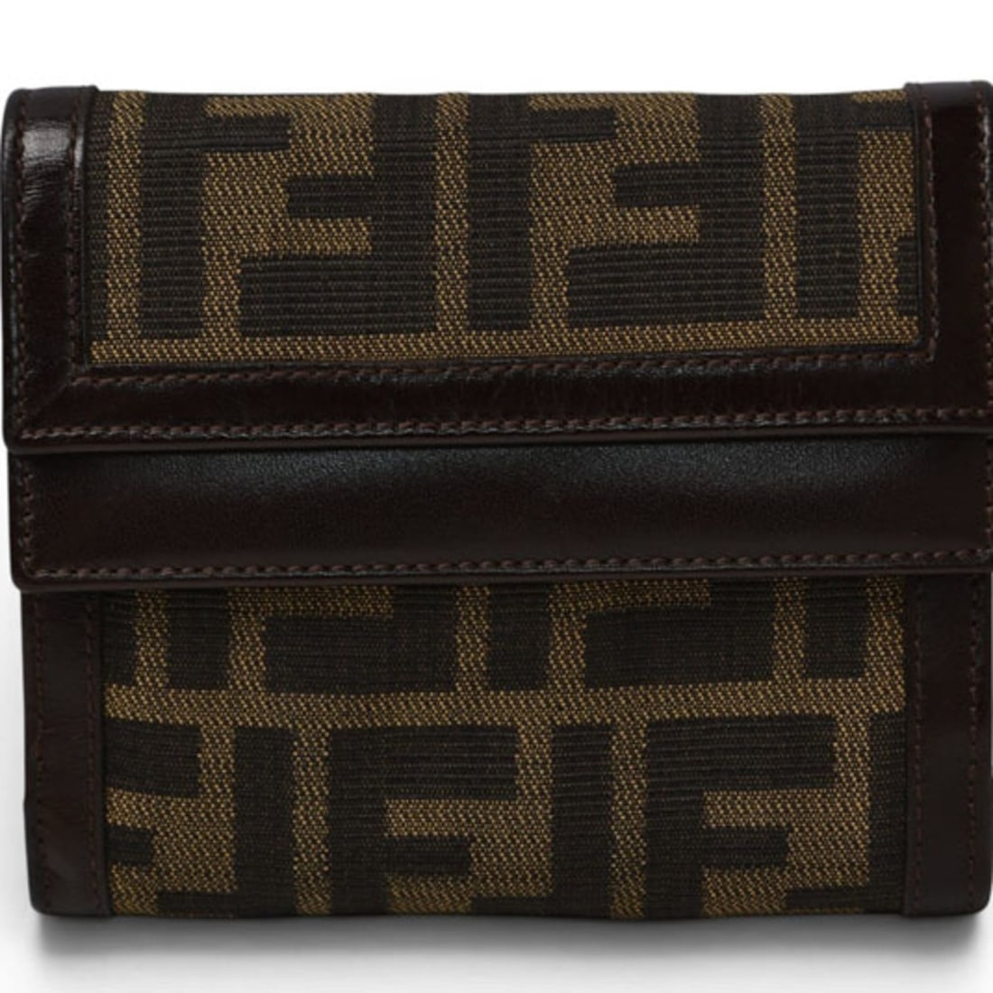 Fendi Tri-fold Wallet, FENDI Folding ZUCCA Pattern, Brown: --- Catalog ---Category: SizeSize (HxWxD): 10.5cm x 12cm x 2cm / 4.13'' x 4.72'' x 0.78''Category: DesignType: Wallet (bi-fold)Color: BrownGender: Women,MenMaterial: Canvas Category: GeneralLine: Zucc