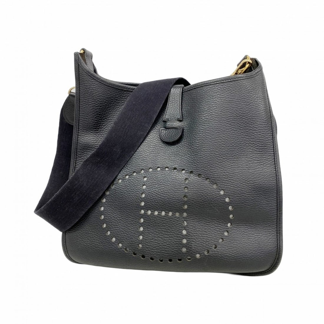 Hermes Evelyne 1PM Shoulder Bag, Ardennes Black, ?F stamp, Women's: --- Catalog ---Category: SizeSize (HxWxD): 31cm x 33cm x 8.5cm / 12.2'' x 12.99'' x 3.34''Category: DesignType: Shoulder bagColor: BlackGender: WomenMaterial: Ardennes leather Hardware Color: GoldCate