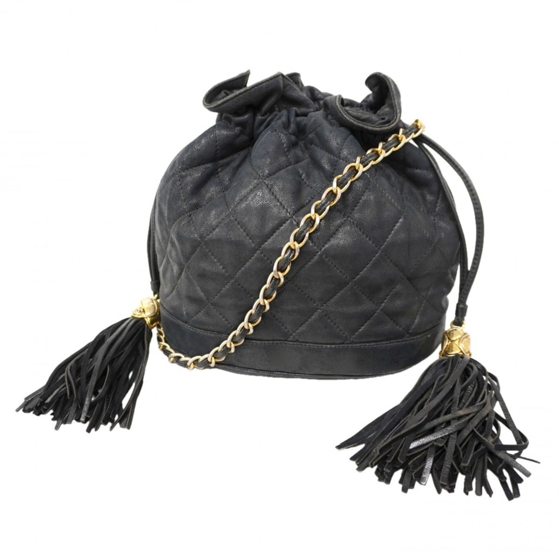 Chanel Matelassé Chain Shoulder Bag, Lambskin, Black, Women's: --- Catalog ---Category: SizeSize (HxWxD): 21cm x 19cm x 14cm / 8.26'' x 7.48'' x 5.51''Category: DesignType: Shoulder bagColor: BlackGender: WomenMaterial: Leather Hardware Color: GoldLeather/Fur Typ