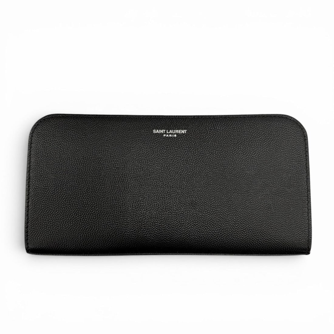 Yves Saint Laurent SAINT LAURENT PARIS INN534290 Current Model Leather Full-Zip Round Zip Wallet: --- Catalog ---Category: SizeSize (HxWxD): 10.5cm x 20.5cm / 4.13'' x 8.07''Category: DesignType: Long wallet (bi-fold)Color: BlackGender: MenMaterial: Leather Category: GeneralMPN: INN534290Brand: Sa