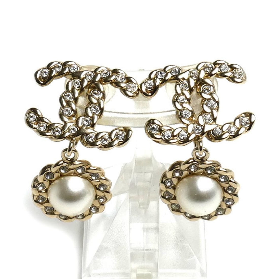 CHANEL Metal Strass Coco Mark Faux Pearl Rhinestone Earrings AB0596 9.7g Women's: --- Catalog ---Category: SizeSize (HxWxD): 34.50mm x 20.20mm / 1.36'' x 0.80''Category: DesignType: Clip earringsColor: GoldStone: RhinestoneGender: WomenMaterial: MetalCategory: GeneralMPN: AB0596Bra
