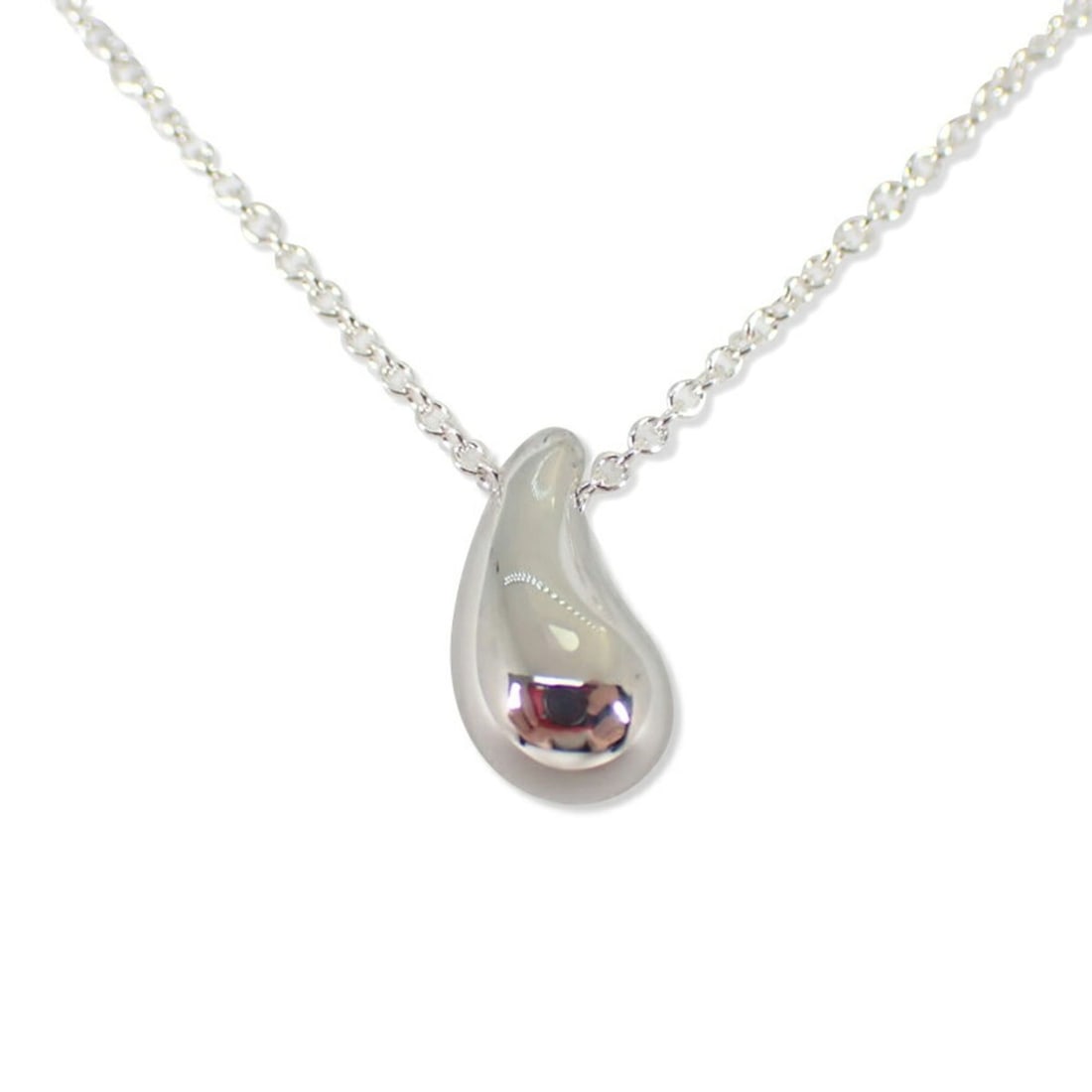 TIFFANY & Co. 925 Teardrop Pendant Necklace: --- Catalog ---Category: SizePendant Size: 11.5mm x 4.5mm / 0.45'' x 0.17''Neck Circumference: 40.5 cm / 15.94''Category: DesignGender: WomenMaterial: Sterling silver 925Necklace Type: Pendant