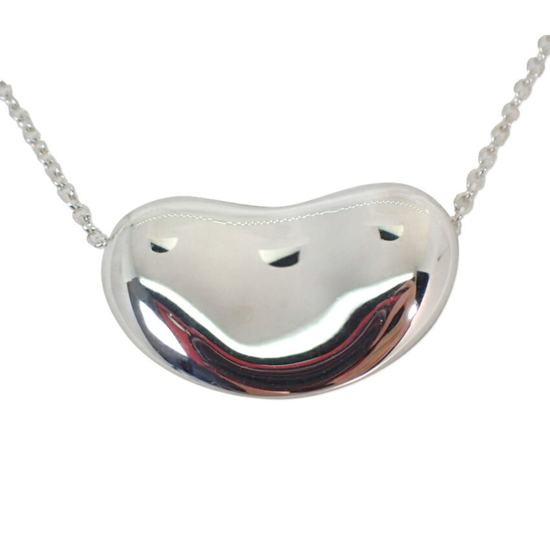 TIFFANY & Co. 925 Bean Pendant Necklace: --- Catalog ---Category: SizePendant Size: 12mm x 19mm / 0.47'' x 0.74''Neck Circumference: 41 cm / 16.14''Category: DesignGender: Women,MenMaterial: Sterling silver 925Pendant Type: PendantNecklace T