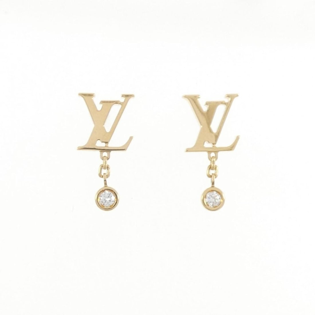Louis Vuitton Pusse Idylle Blossom Earrings: --- Catalog ---Category: SizeWeight: 2.2g / 0.07oz.Size (HxWxD): 15.80mm x 7.70mm / 0.62'' x 0.30''Category: DesignType: Stud earringsColor: YellowMetal: GoldStone: DiamondGender: WomenMetal Purity: