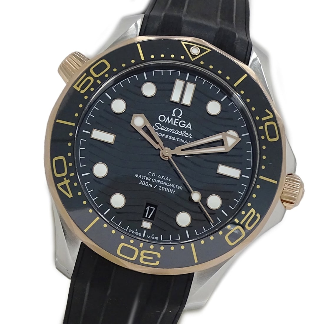 Omega Seamaster 210.22.42.20.01.002 Men's Watch, Brand: Diver, 300m Water Resistant, Date, Automatic: --- Catalog ---Category: SizeWrist Size: 17cm - 23cm / 6.69'' - 9.05''Case Diameter: 42mm / 1.65''Category: DesignType: WristwatchGender: MenColor (Dial): BlackMaterial (Band): RubberMaterial (Case): 