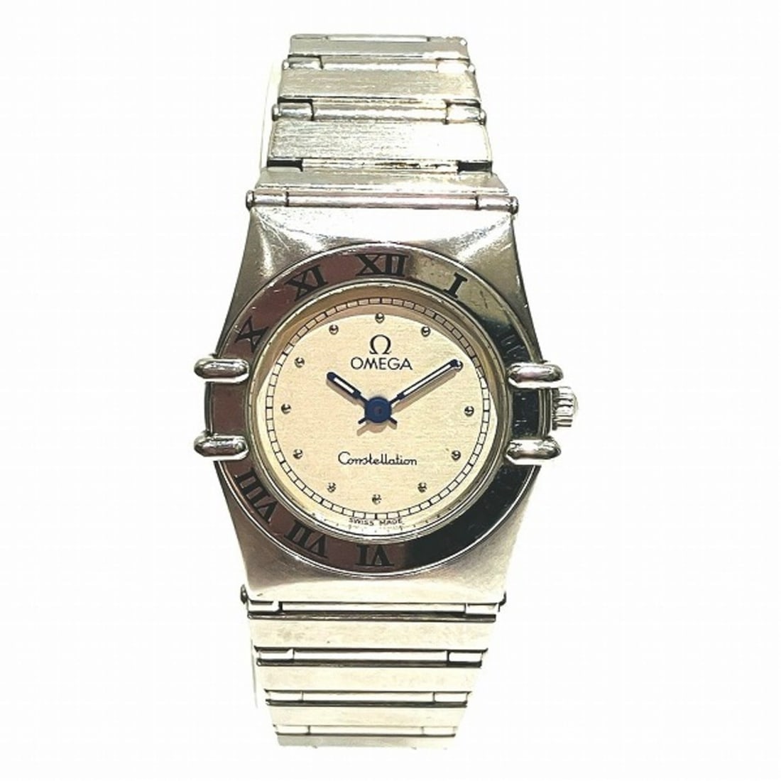 Omega Constellation 1570.30 Quartz Watch for Women: --- Catalog ---Category: SizeWrist Size: 17cm / 6.69''Case Diameter: 22mm / 0.87''Category: DesignType: WristwatchGender: WomenColor (Dial): SilverMaterial (Band): Stainless steelMaterial (Case): Stai
