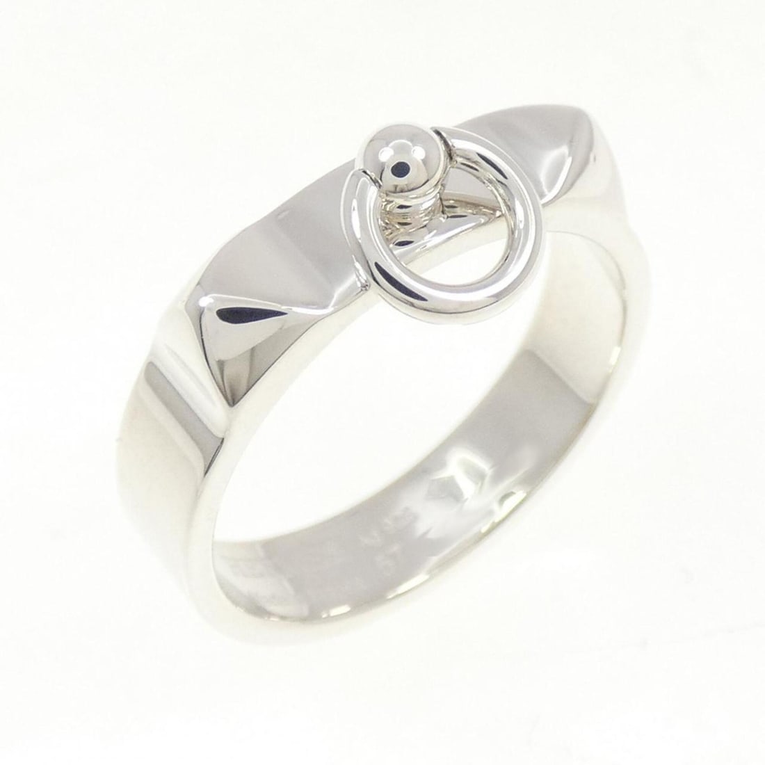 Hermes Hermès Collier de Chien Ring: --- Catalog ---Category: SizeUS Size: 8.5Brand Size: 57Category: DesignType: Band ringGender: WomenMaterial: Silver 925Category: GeneralMPN: H115607BBrand: Hermes--- Item List ---Section: