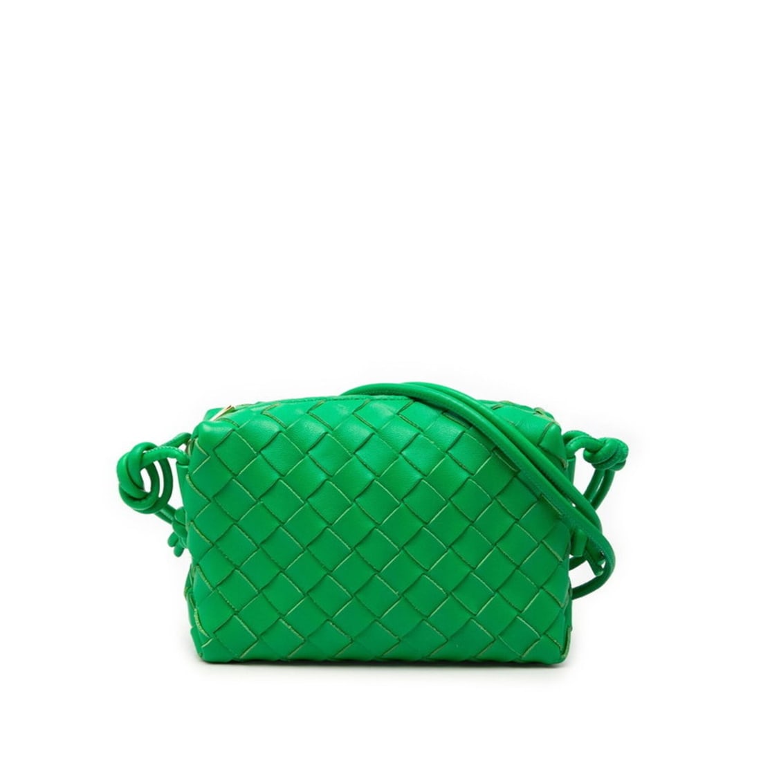 Bottega Veneta Intrecciato Shoulder Bag, Green Leather, Women's.: --- Catalog ---Category: SizeStrap Drop: 47cm / 18.5''Size (HxWxD): 11.5cm x 17cm x 6.5cm / 4.52'' x 6.69'' x 2.55''Category: DesignType: Shoulder bagColor: GreenGender: WomenClosure: ZipperMaterial: 