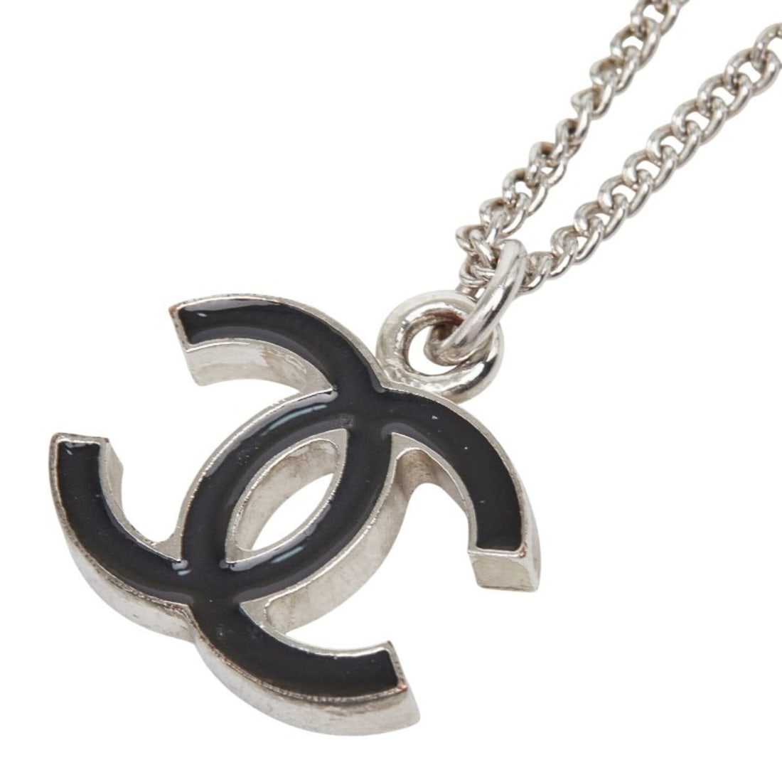 Chanel Coco Mark Necklace, Silver and Black Metal, Women's CHANEL: --- Catalog ---Category: SizePendant Size: 17.6mm x 18.1mm / 0.69'' x 0.71''Neck Circumference: 43.5 cm / 17.12''Category: DesignColor: Black, SilverGender: WomenMaterial: MetalNecklace Type: Necklace