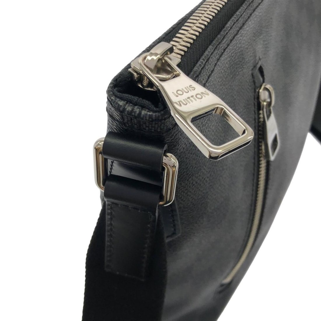 Chanel AAA911 Neck Strap - 6