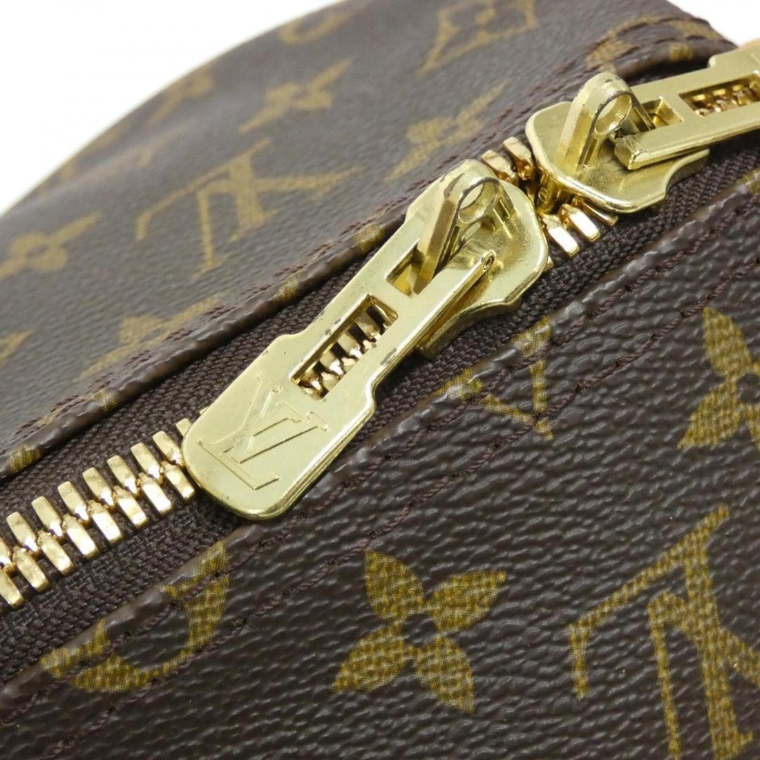 Chanel ABG014 Keychain - 8