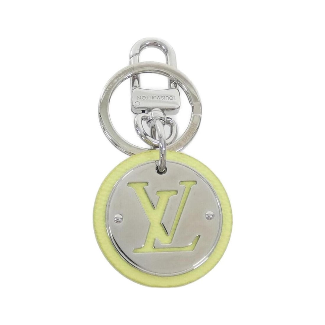 Louis Vuitton LV Circle Lemon M02470 Keyring: --- Catalog ---Category: DesignType: KeyringColor: YellowGender: Women,MenCategory: GeneralBrand: Louis Vuitton--- Item List ---Section: ConditionRanking: Rank A Used - A few traces of usage, some scr