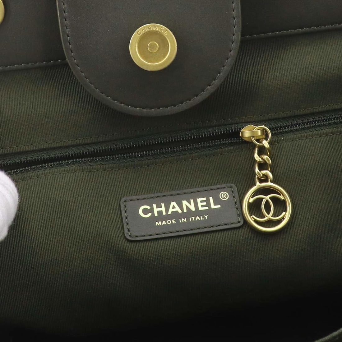 Chanel 58725 Earrings - 8