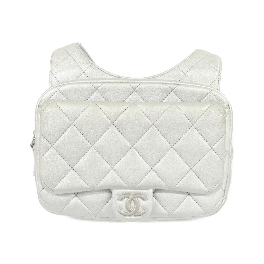 Chanel AS4621 Backpack: --- Catalog ---Category: SizeSize (HxWxD): 15.5cm x 20cm x 4.5cm / 6.1'' x 7.87'' x 1.77''Category: DesignType: BackpackColor: SilverGender: WomenHardware Color: Matte silverCategory: GeneralMPN: