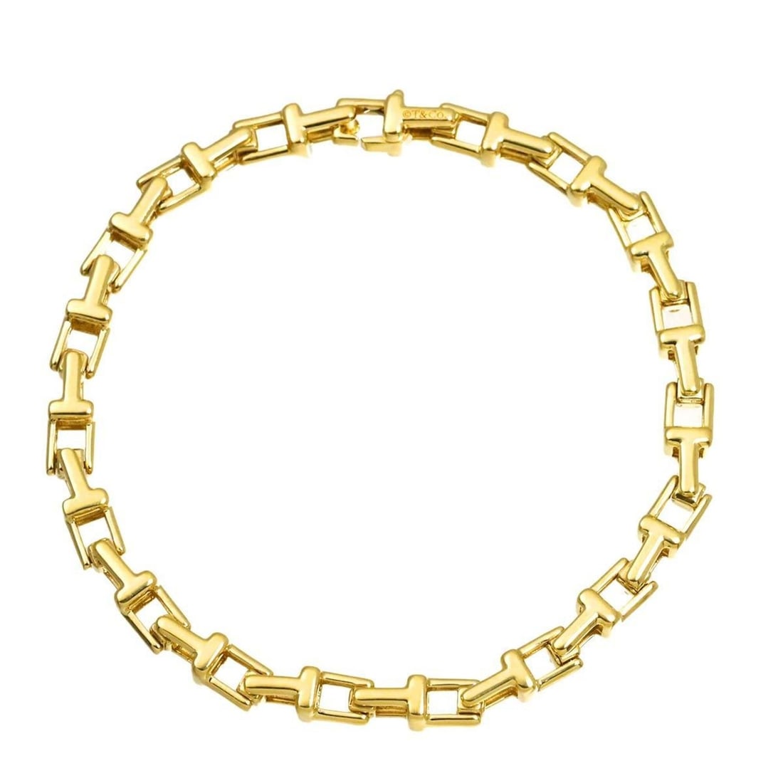 Tiffany & Co. T Narrow Bracelet, 15.5cm, 18K YG Yellow Gold 750.: --- Catalog ---Category: SizeLength: 15.5cm / 6.1''Category: DesignType: Charm braceletGender: WomenMaterial: Yellow gold (18K)Category: GeneralBrand: Tiffany--- Item List ---Section: ConditionRanking