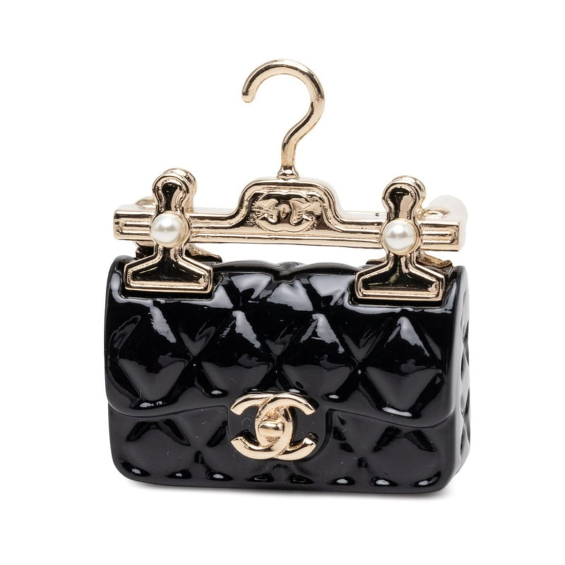 Chanel Coco Mark Matelassé Motif Brooch, B23C Stamp, Black Metal, Plastic, Faux Pearl, Women's.: --- Catalog ---Category: SizeSize (HxWxD): 4cm x 3.31cm / 1.57'' x 1.3''Category: DesignType: BroochColor: BlackGender: WomenMaterial: Metal, PlasticCategory: GeneralBrand: Chanel--- Item List ---Sect