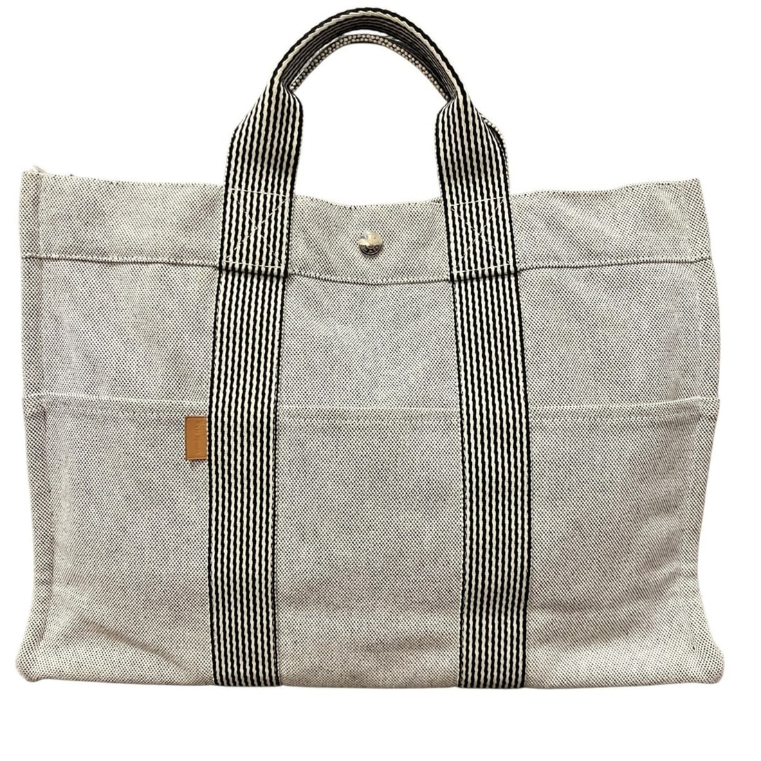 Hermes New Fourre-Tout MM Tote Bag, Canvas: --- Catalog ---Category: SizeSize (HxWxD): 30cm x 42cm x 9cm / 11.81'' x 16.53'' x 3.54''Category: DesignType: Tote bagColor: Light grayGender: Women,MenMaterial: Canvas Category: GeneralBrand: