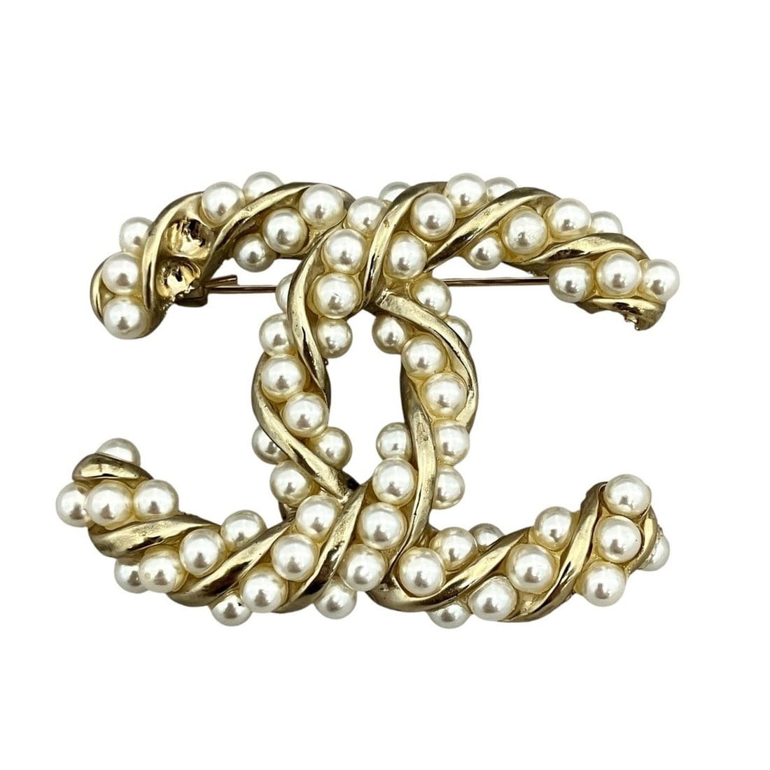 Chanel brooch accessory GP: --- Catalog ---Category: DesignType: BroochColor: GoldGender: WomenMaterial: Gold platingCategory: GeneralBrand: Chanel--- Item List ---Section: ConditionRanking: Rank AB Used - Traces of usage, scrat