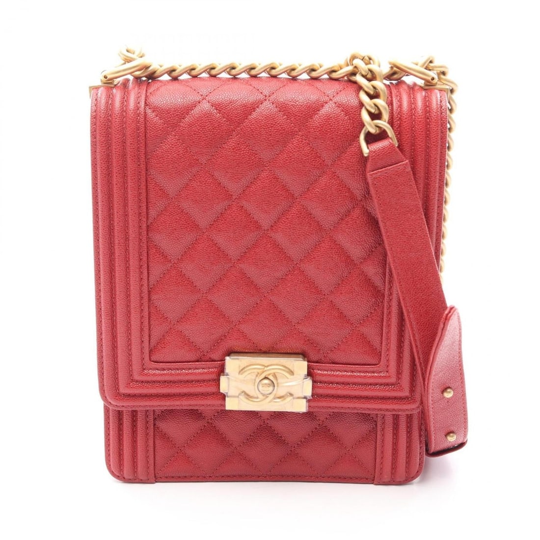 Chanel Boy Matelassé Shoulder Bag/Handbag, Calfskin Leather, Women's, Red (AS0130): --- Catalog ---Category: SizeSize (HxWxD): 20cm x 16cm x 3cm / 7.87'' x 6.29'' x 1.18''Strap Length: 106cm / 41.73''Category: DesignType: Handbag, Shoulder bagColor: Red colorGender: WomenMaterial: Le