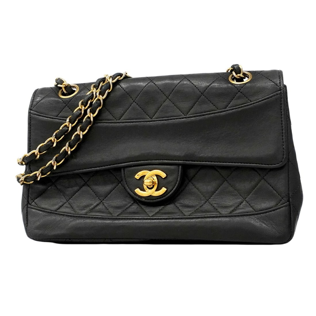 Chanel Matelassé Shoulder Bag with Double Chain, Lambskin, Black, Women's, P2945272: --- Catalog ---Category: SizeSize (HxWxD): 16cm x 24cm x 6.5cm / 6.29'' x 9.44'' x 2.55''Category: DesignType: Shoulder bagColor: BlackGender: WomenMaterial: Leather Hardware Color: GoldLeather/Fur Ty