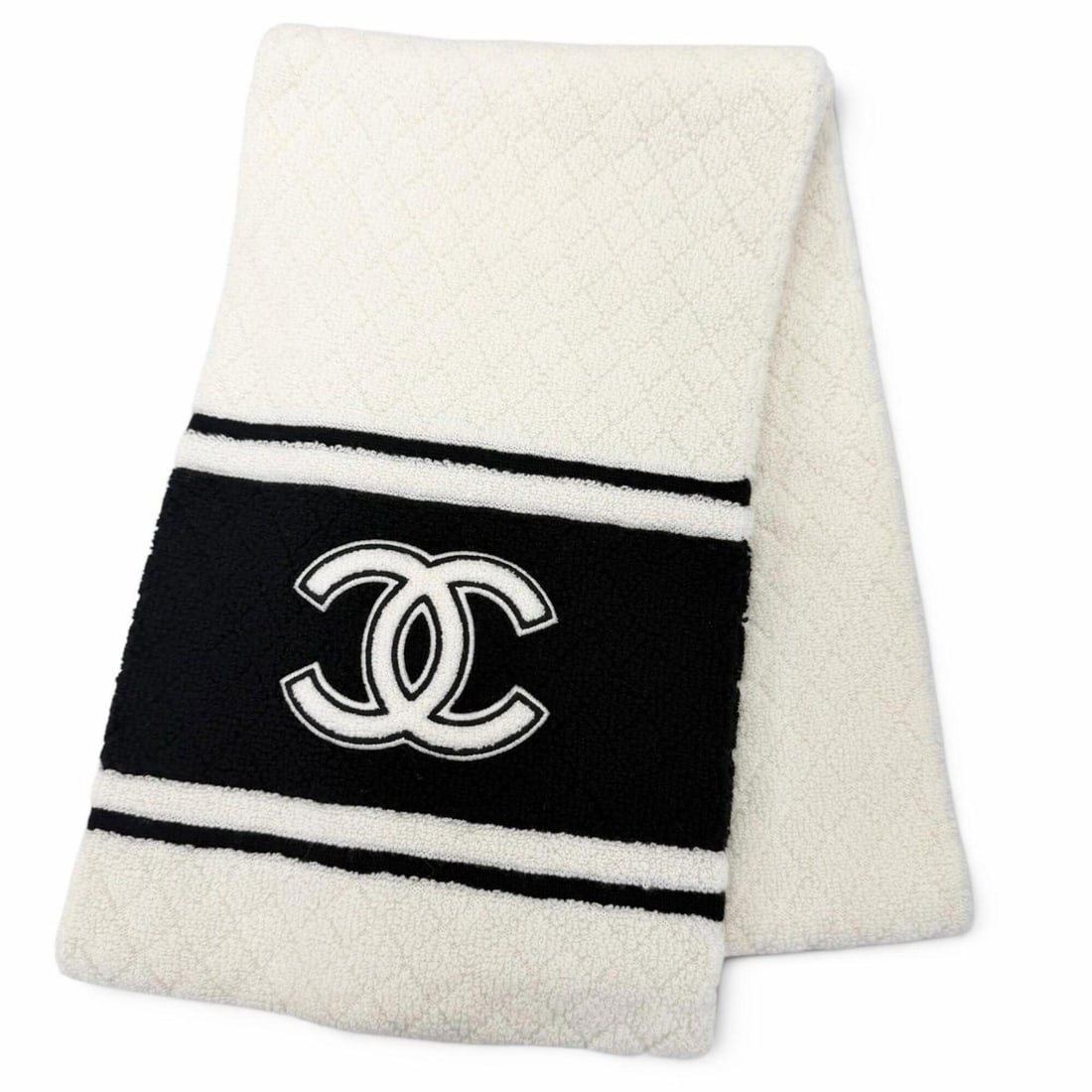 CHANEL 19B 100% Cashmere Matelassé Coco Mark Large Shawl Stole Scarf Black White Women's with Box (1 of 20)