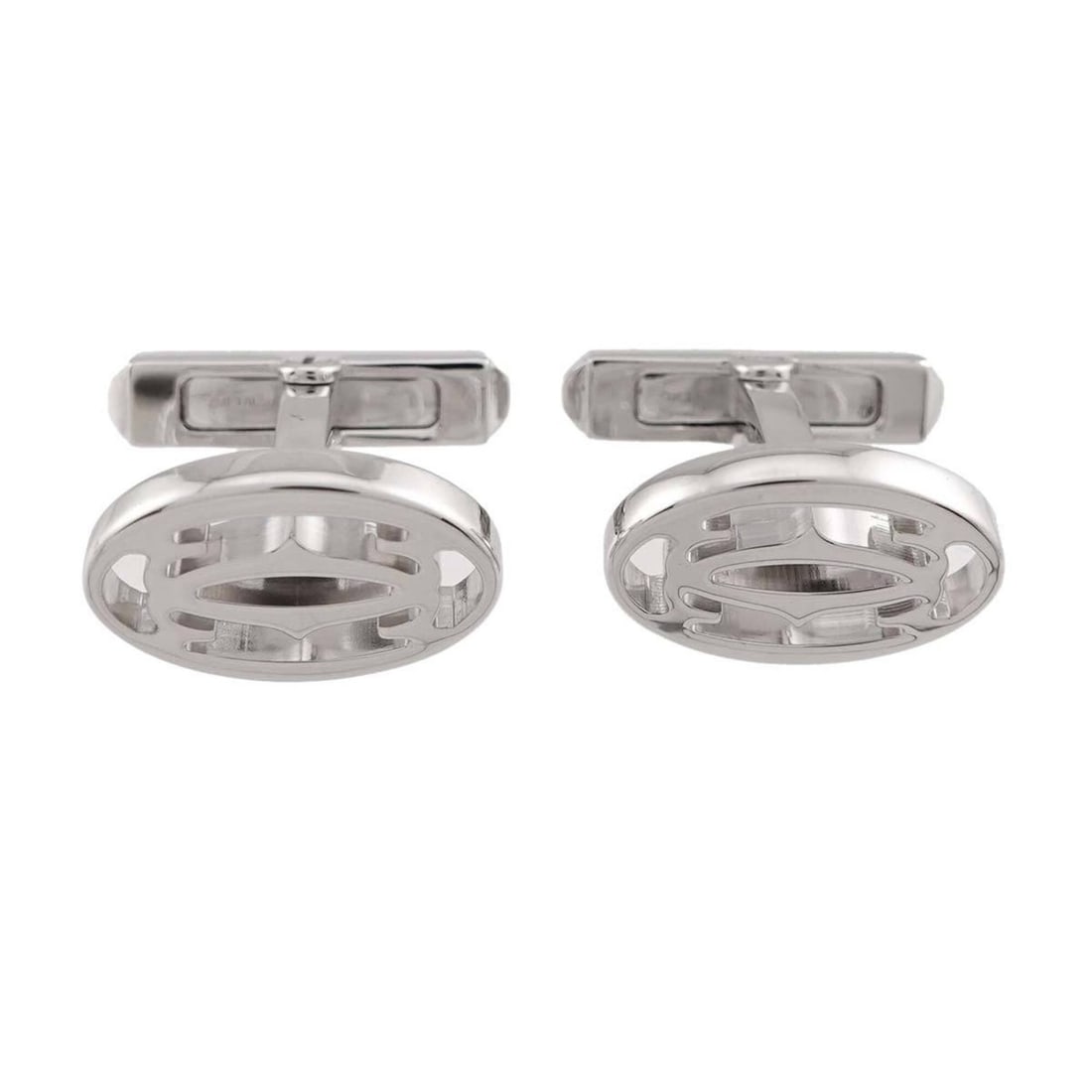 Cartier Double C Cufflinks (Silver): --- Catalog ---Category: SizeSize (HxWxD): 17.00mm x 12.00mm / 0.67'' x 0.47''Category: DesignType: CufflinksColor: SilverGender: WomenMaterial: Silver 925Category: GeneralBrand: Cartier--- Item List 