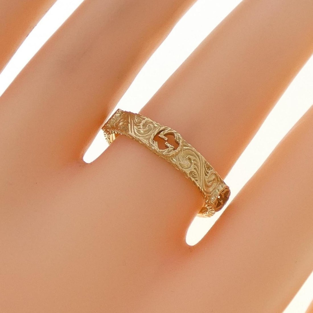 Gucci Interlocking G Ring - 4