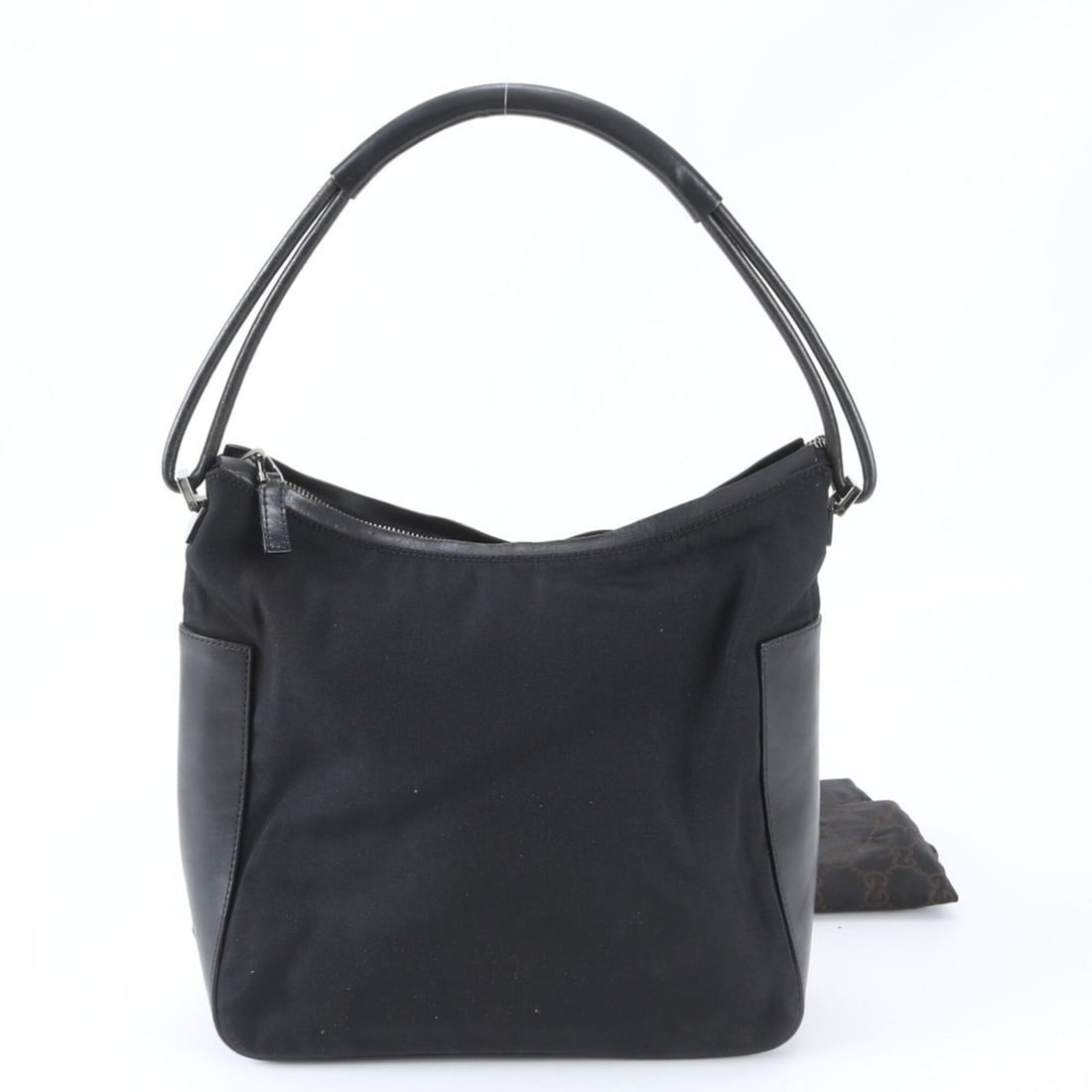 Gucci 001 3766 Leather Nylon One-Shoulder Bag, Shoulder Handbag, Black, Brand, Women's: --- Catalog ---Category: SizeSize (HxWxD): 25cm x 25cm x 9cm / 9.84'' x 9.84'' x 3.54''Strap Length: 50cm / 19.68''Category: DesignType: Handbag, Shoulder bagColor: BlackGender: WomenMaterial: