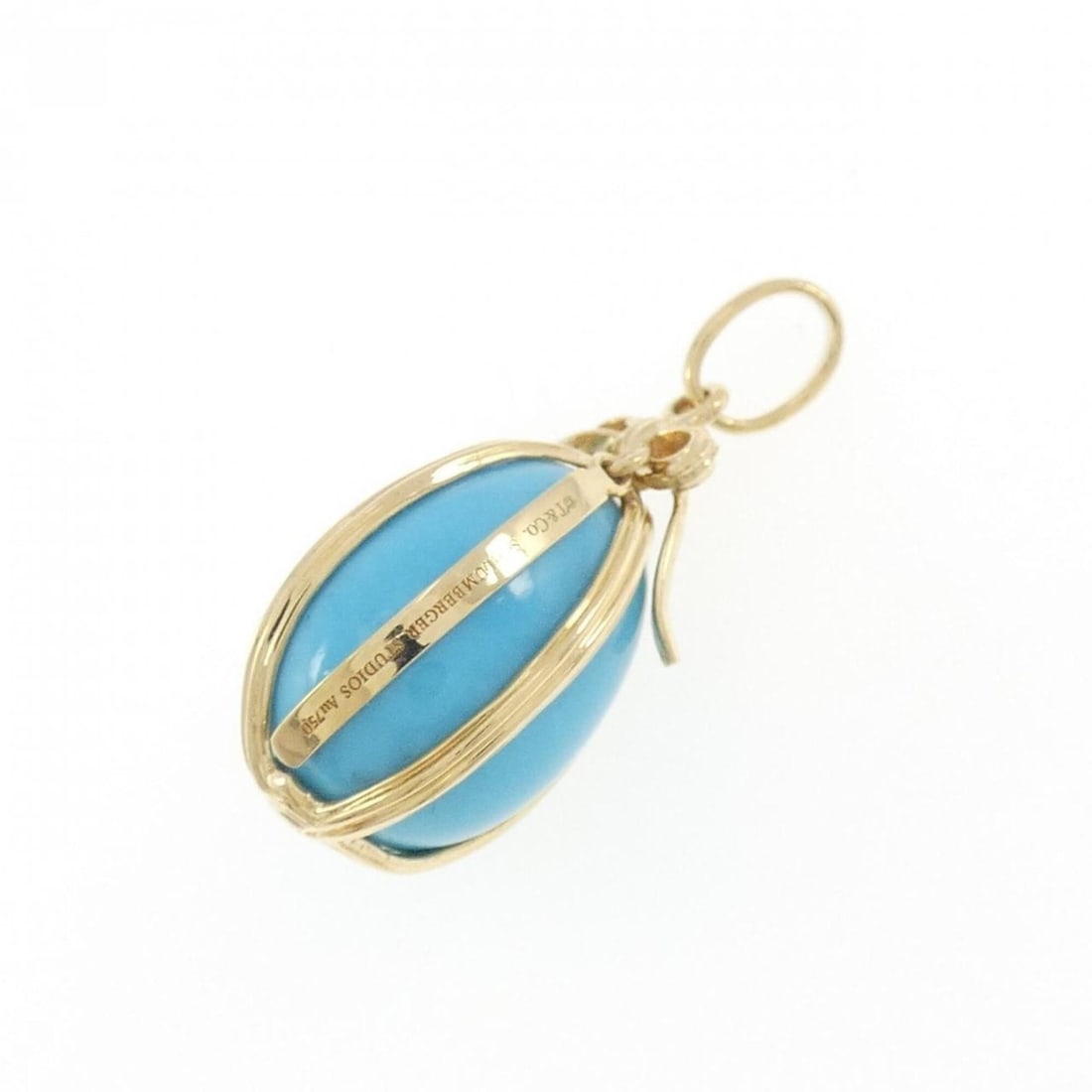 Tiffany Egg Charm Pendant: --- Catalog ---Category: SizePendant Size: 26.3mm x 12.1mm / 1.03'' x 0.47''Category: DesignColor: Yellow goldStone: TurquoiseGender: WomenMaterial: Yellow gold (18K)Pendant Type: PendantNecklace